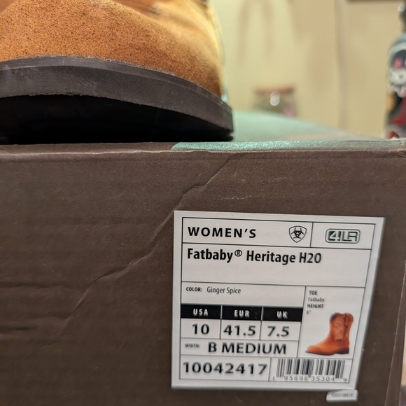 Tan Suede Western Boots with Embroidery - Picture 2 of 10